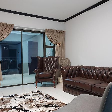 Hotel-Styled Apartment Spare Room Shared Space Fourways Sandton Ngoại thất bức ảnh